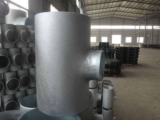 45D 90D 180D কার্বন ইস্পাত বাট ঝালাই পাইপ ফিটিং ASME B16.9 B16.28 A234WPB