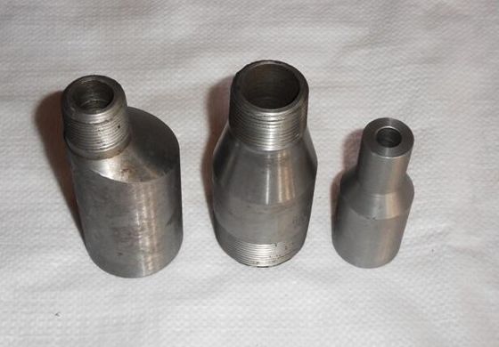 কার্বন ইস্পাত নকল ফিটিং ASME B16.11 3000 # থ্রেডেড এসএস নকল ফিটিং