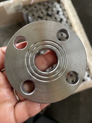 JIS B2220 1K 2K SS400 ফ্ল্যাট DN10 থেকে DN1500 এলো পেইন্ট ব্লেন্ড ফ্ল্যাঙ্ক
