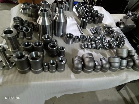 3000lbs 6000lbs থ্রেডেড ফ্রোজড ফিটিং ASME B16.11 সকেট eldালাই পাইপ ফিটিং