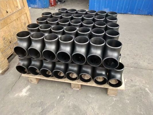 A105N WP316L WP304 কালো ঝালাই হ্রাস টি বাট ঝালাই পাইপ ফিটিং টি বিরামবিহীন