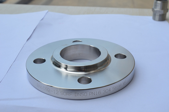 2 300LBS কার্বন স্টিল সকেট ওয়েল্ড ফ্ল্যাঞ্জ Asme Ansi B16.5 Asme Ansi B16.47